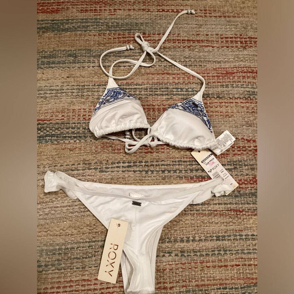 NWT Roxy Swim suit